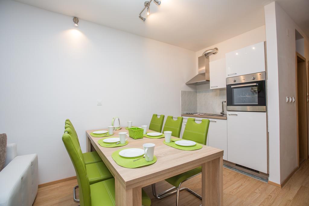 Apartment Podkoren *